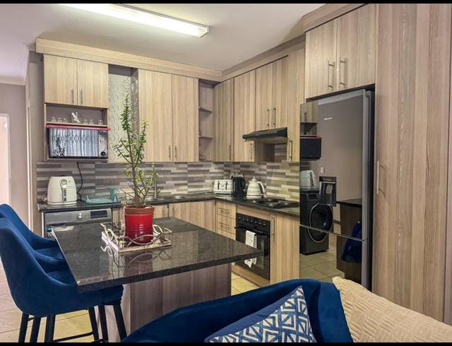 3 BEDROOM APARTMENT FOR SALE IN RUIMSIG